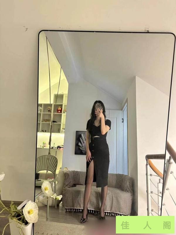 113001fj8akkk8kiw88yaz.jpg