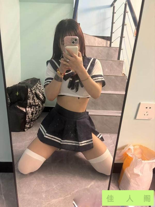 123503id7yqkkyb7hw7zdd.jpg