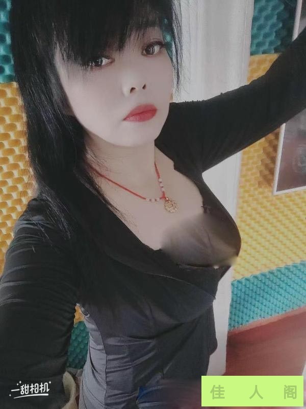210011k188hlmqvckrv8yb.jpg