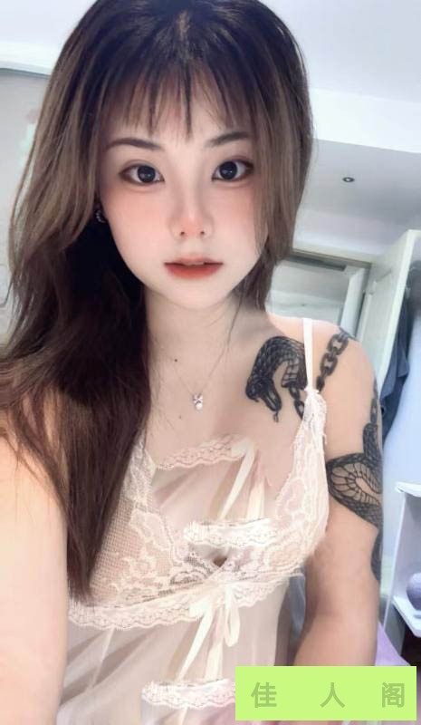 232000v998x0x88a9422d2.jpg