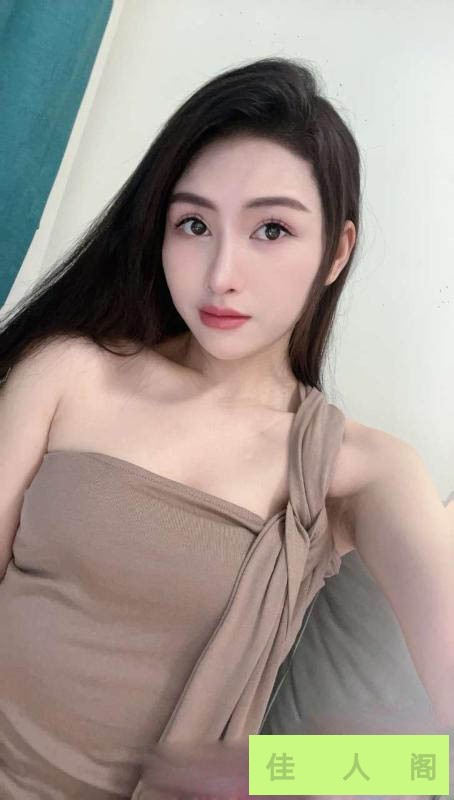 185011y13cb1cg11iislib.jpg