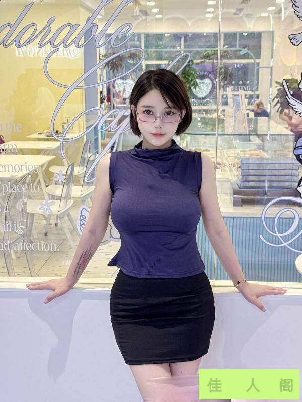 015002n57z3x997567so9j.jpg