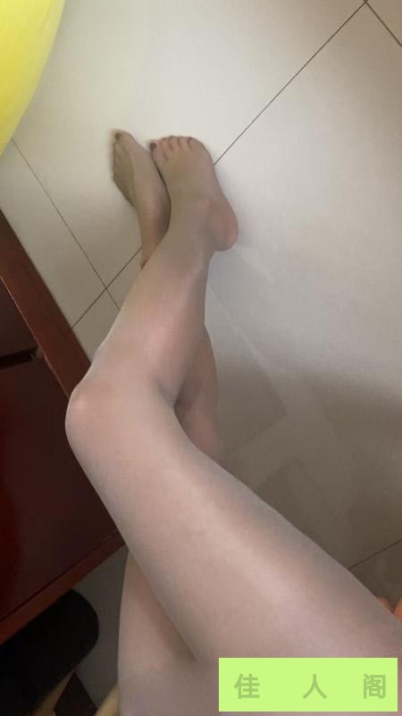 180003rz1vnbtvzbvh1jnp.jpg