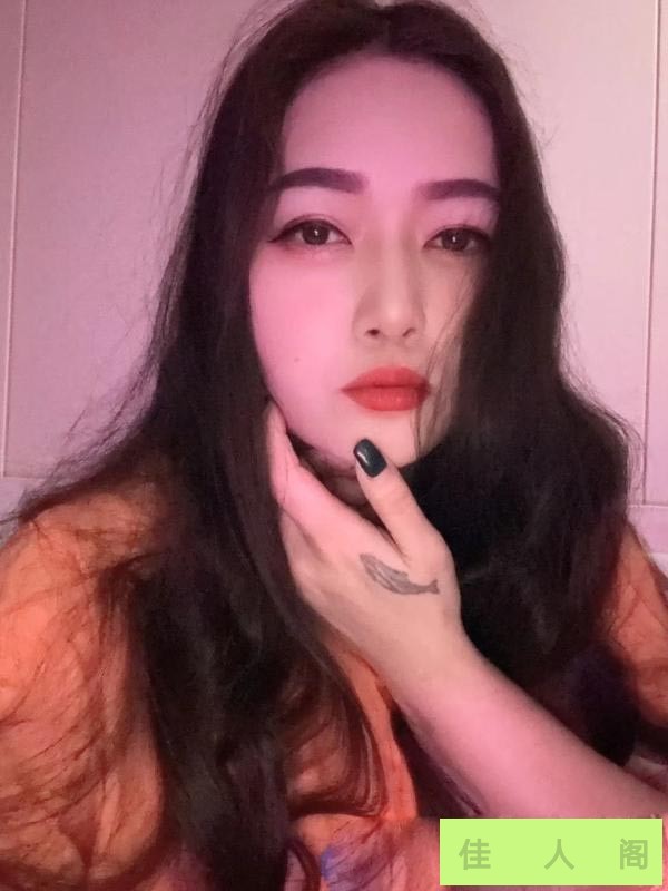 063000v0em8zhj0gjzj4yd.jpg