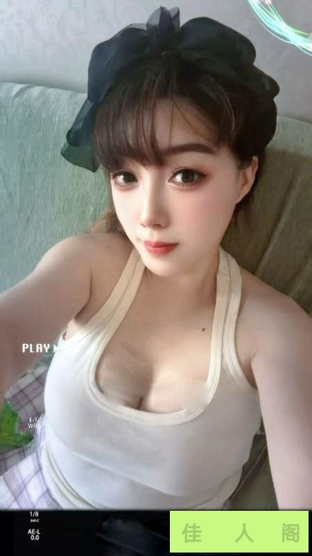 070003u4am8xmpxmt281zx.jpg